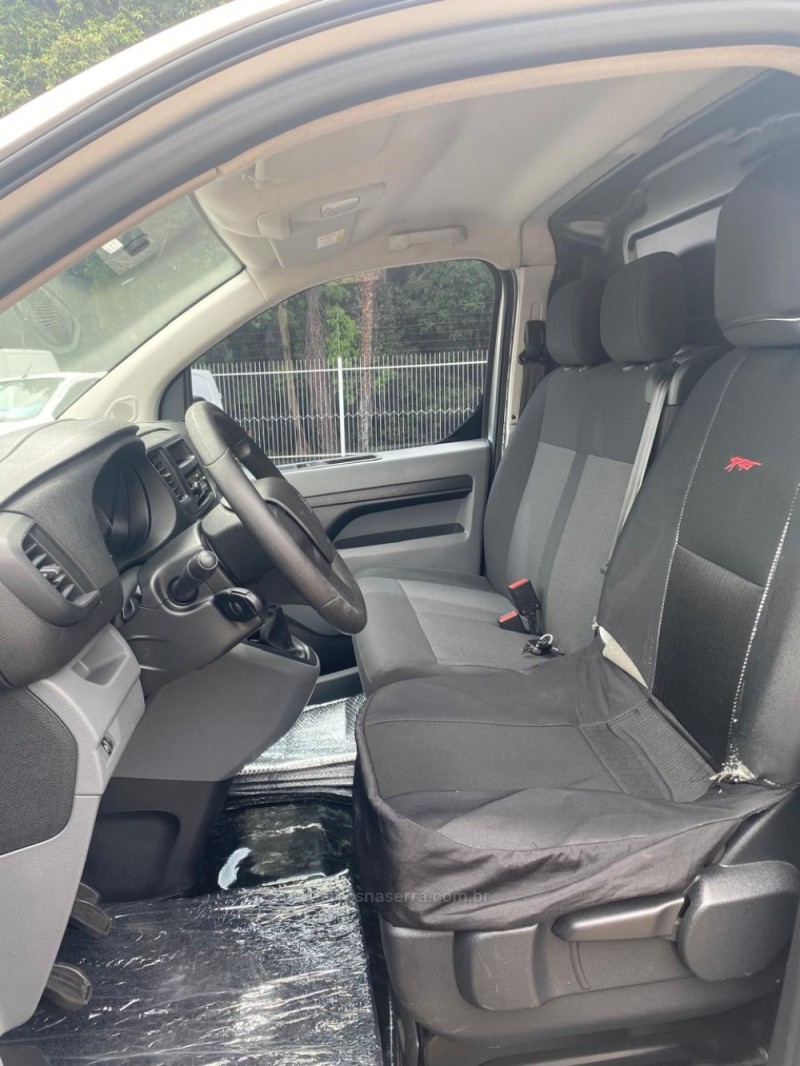 EXPERT 1.6 BLUEHDI DIESEL BUSINESS MANUAL - 2020 - LAJEADO