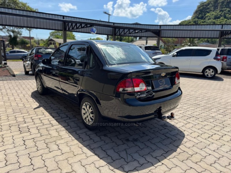 CLASSIC 1.0 VHC LS 8V FLEX 4P MANUAL - 2011 - MONTENEGRO