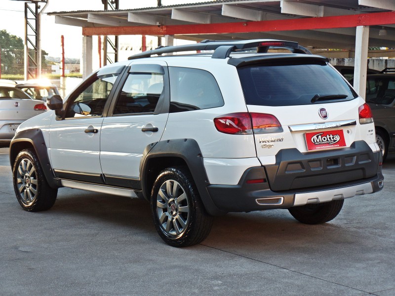 PALIO 1.8 MPI ADVENTURE LOCKER WEEKEND 8V FLEX 4P MANUAL - 2015 - CAXIAS DO SUL