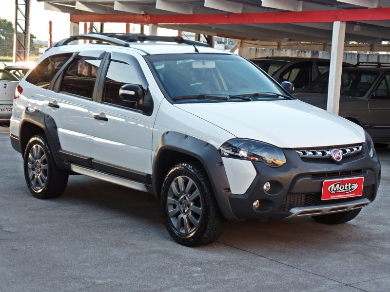 PALIO 1.8 MPI ADVENTURE LOCKER WEEKEND 8V FLEX 4P MANUAL - 2015 - CAXIAS DO SUL