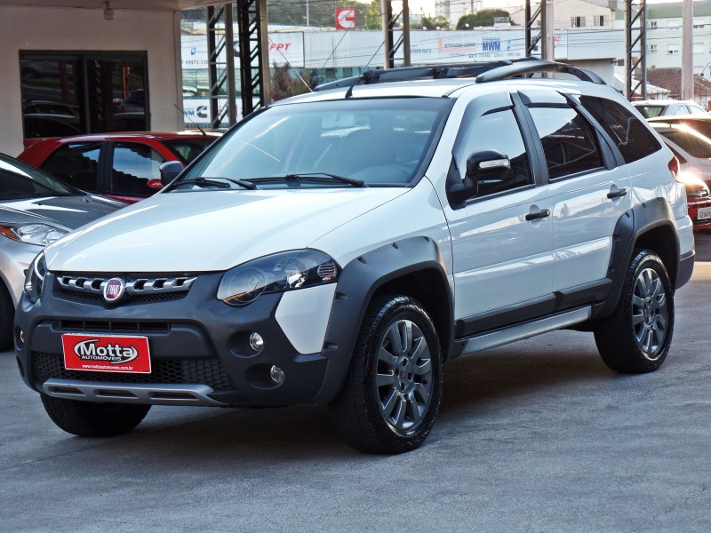 PALIO 1.8 MPI ADVENTURE LOCKER WEEKEND 8V FLEX 4P MANUAL - 2015 - CAXIAS DO SUL