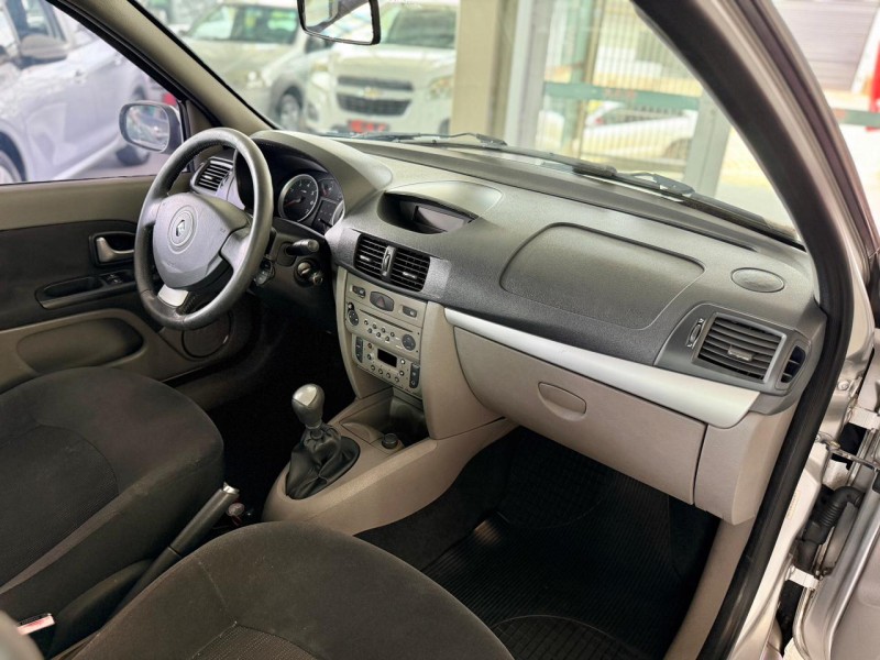 SYMBOL 1.6 PRIVILÈGE 16V FLEX 4P MANUAL - 2011 - CAXIAS DO SUL