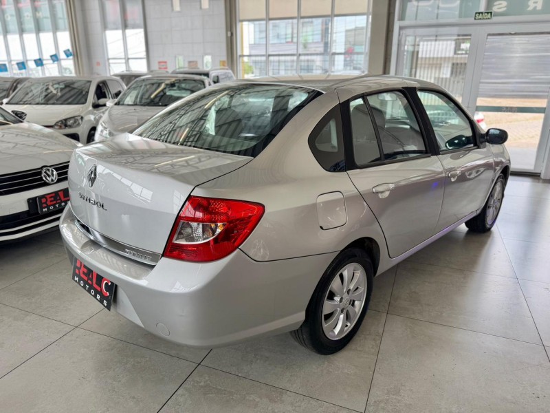 SYMBOL 1.6 PRIVILÈGE 16V FLEX 4P MANUAL - 2011 - CAXIAS DO SUL
