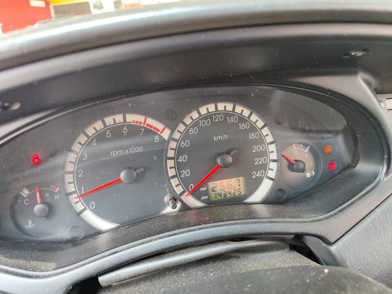 FOCUS 2.0 GHIA 16V GASOLINA 4P MANUAL - 2006 - FARROUPILHA