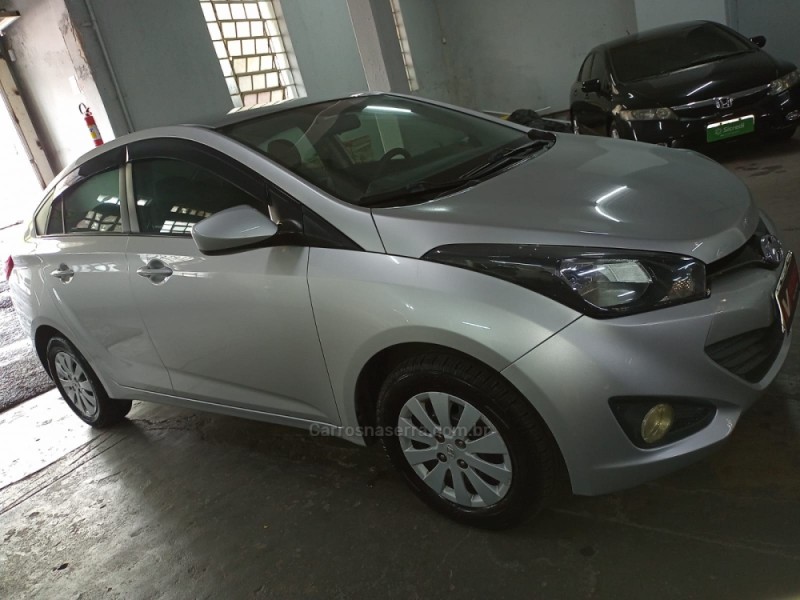 HB20S 1.6 COMFORT PLUS 16V FLEX 4P AUTOMÁTICO - 2015 - BENTO GONçALVES