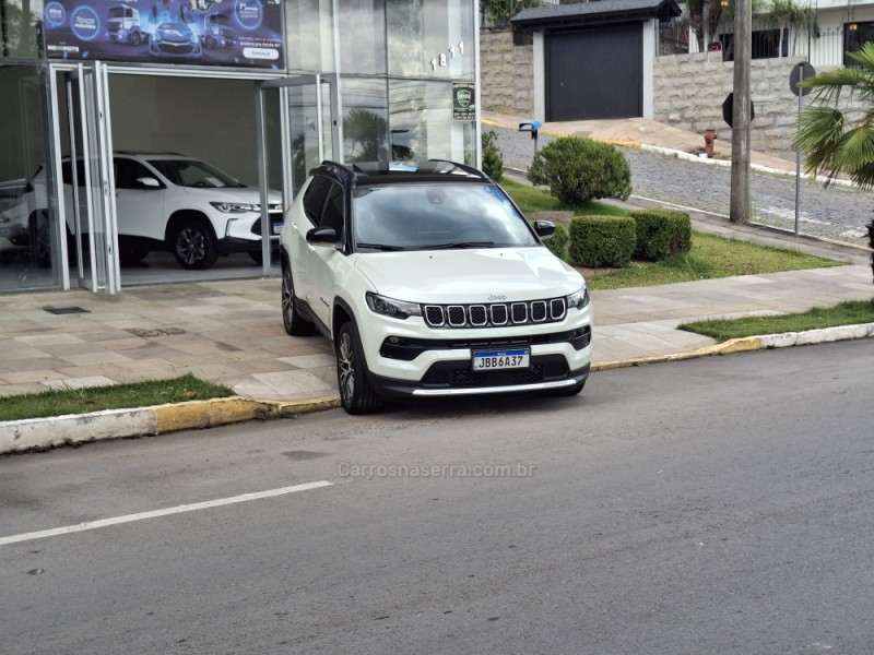 COMPASS 1.3 LIMITED T270 16V TURBO FLEX 4P AUTOMÁTICO - 2022 - FARROUPILHA