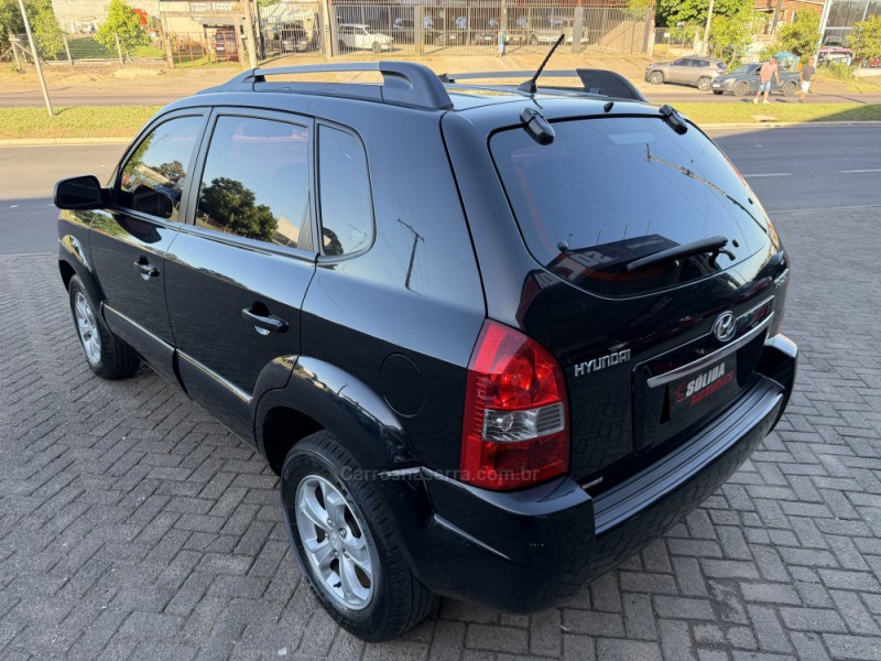 TUCSON 2.0 MPFI GLS 16V 143CV 2WD FLEX 4P AUTOMÁTICO - 2015 - PAROBé