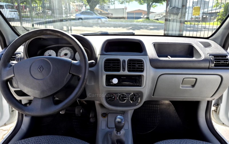 CLIO 1.0 CAMPUS 16V FLEX 4P MANUAL - 2011 - CAXIAS DO SUL