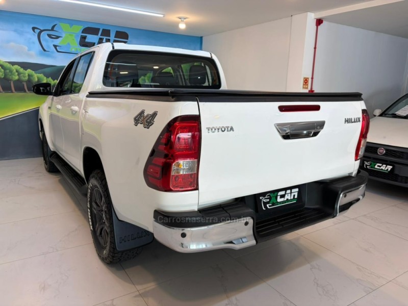 HILUX 2.8 SR 4X4 CD 16V DIESEL 4P AUTOMÁTICO - 2024 - BENTO GONçALVES