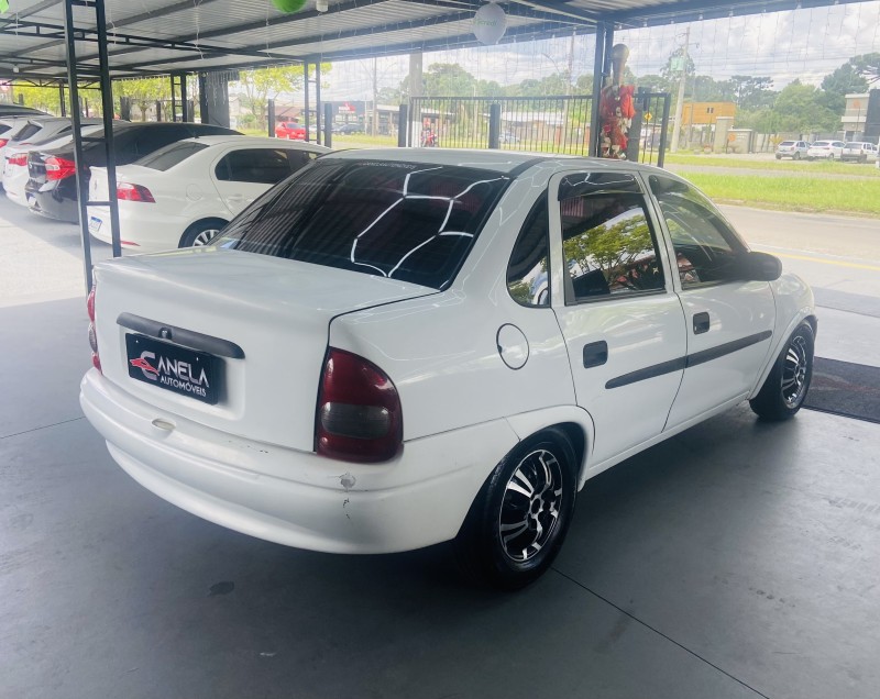 CORSA 1.6 MPFI CLASSIC SEDAN 8V GASOLINA 4P MANUAL - 2003 - CANELA