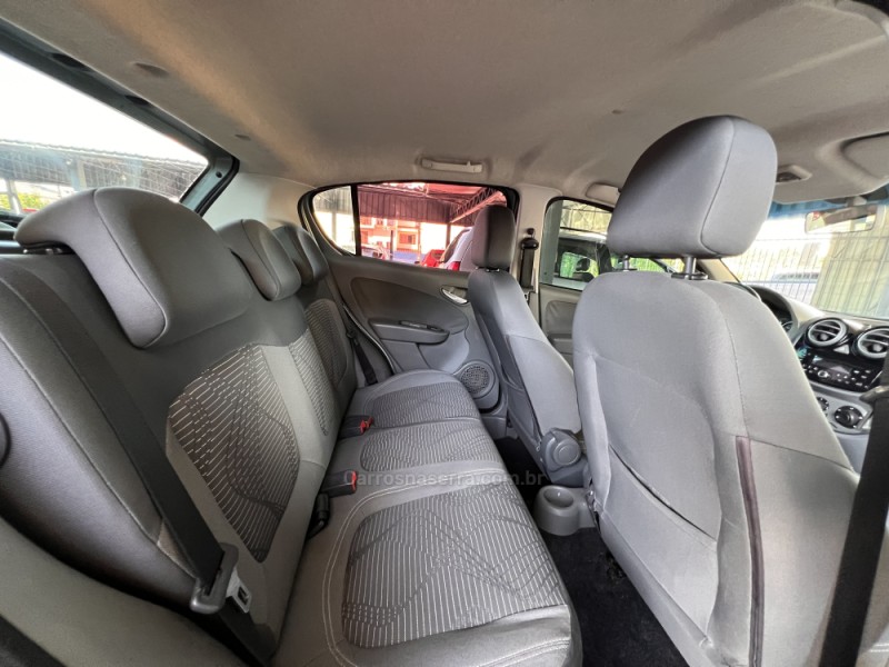 PALIO 1.0 MPI ATTRACTIVE 8V FLEX 4P MANUAL - 2012 - BOM PRINCíPIO