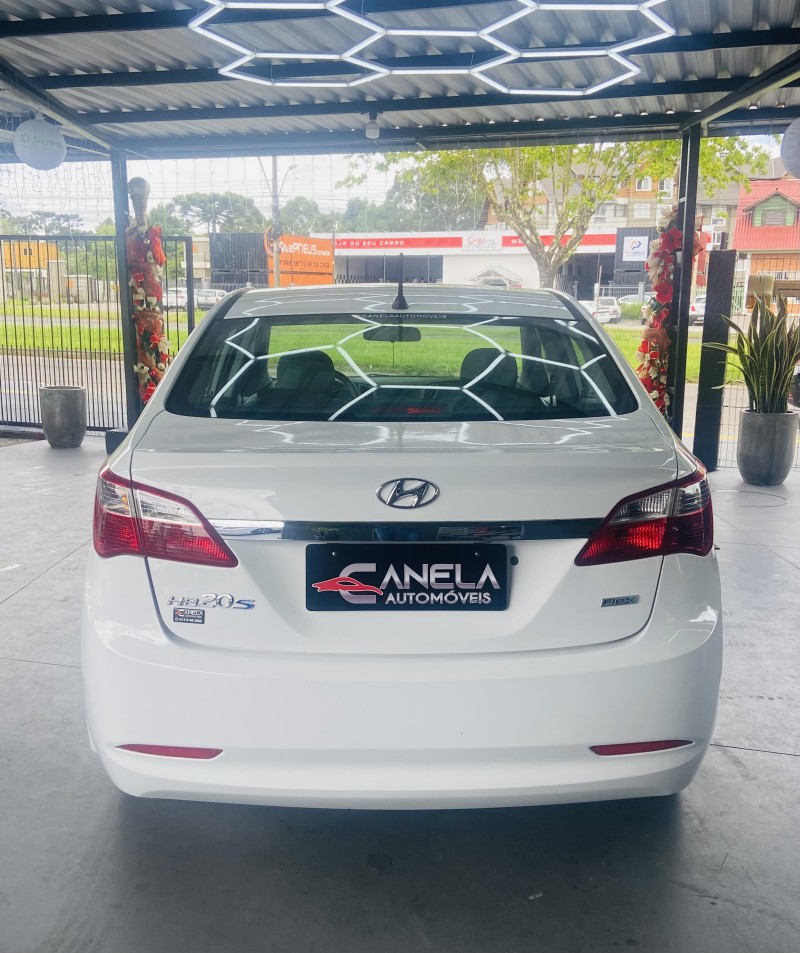 HB20S 1.0 COMFORT 12V FLEX 4P MANUAL - 2015 - CANELA