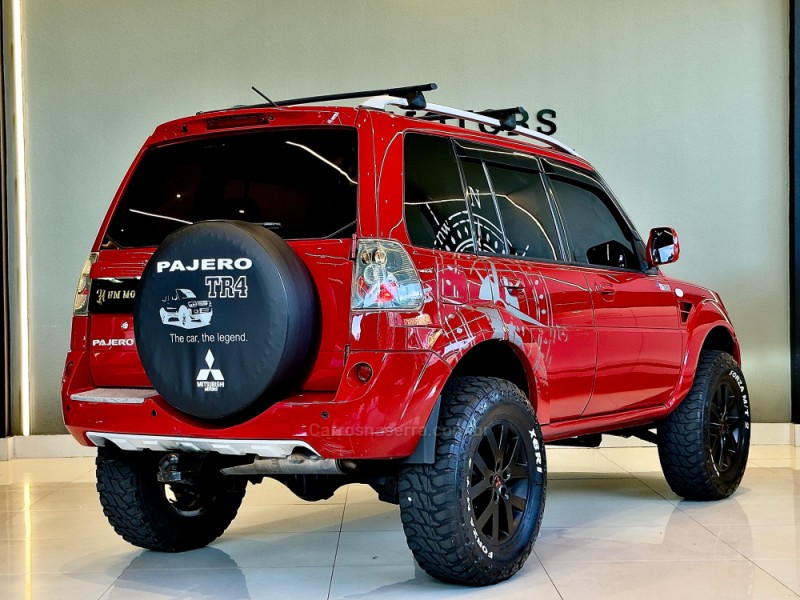 PAJERO TR4 2.0 4X4 16V 140CV FLEX 4P MANUAL - 2010 - CAXIAS DO SUL
