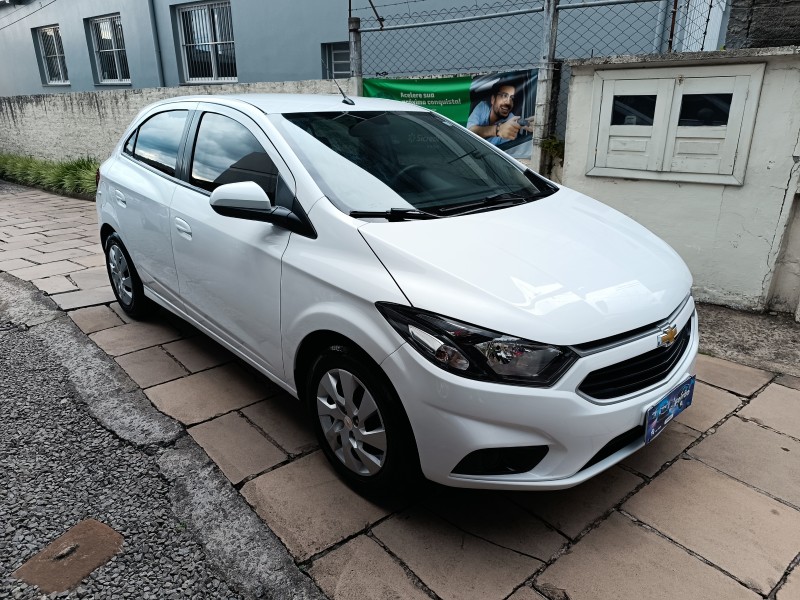 ONIX 1.4 MPFI LT 8V FLEX 4P AUTOMÁTICO - 2018 - BENTO GONçALVES