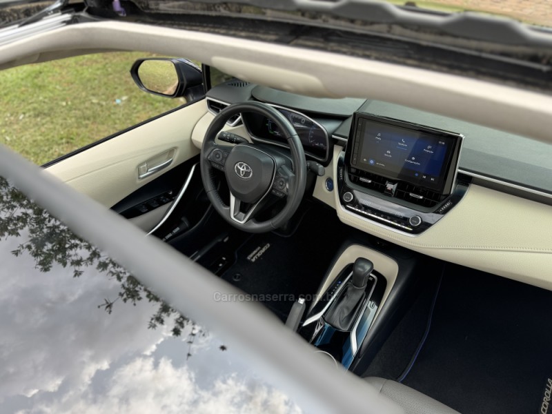 COROLLA 1.8 ALTIS PREMIUM 16V HÍBRIDO 4P AUTOMÁTICO - 2024 - CASCA