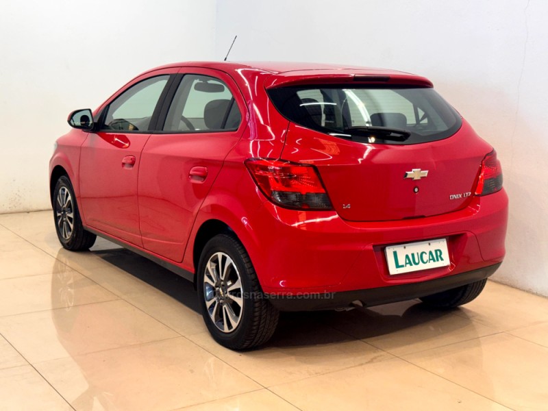 ONIX 1.4 MPFI LTZ 8V FLEX 4P MANUAL - 2016 - CASCA