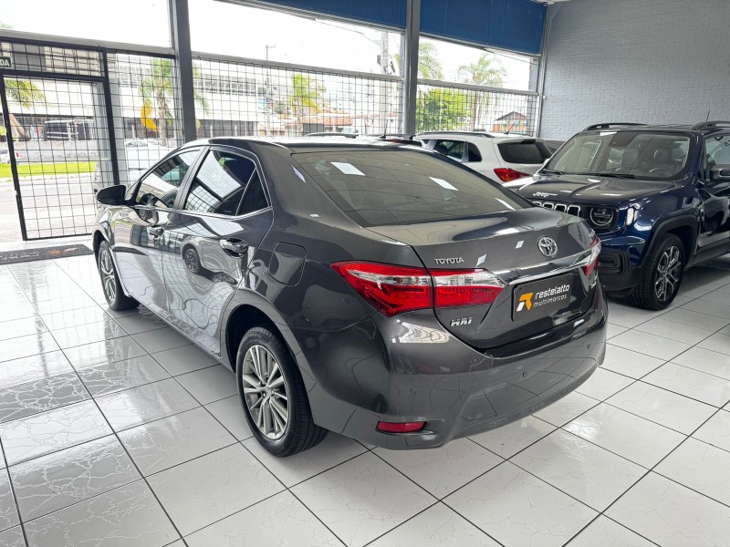 COROLLA 2.0 ALTIS PREMIUM 16V FLEX 4P AUTOMÁTICO - 2017 - CAXIAS DO SUL