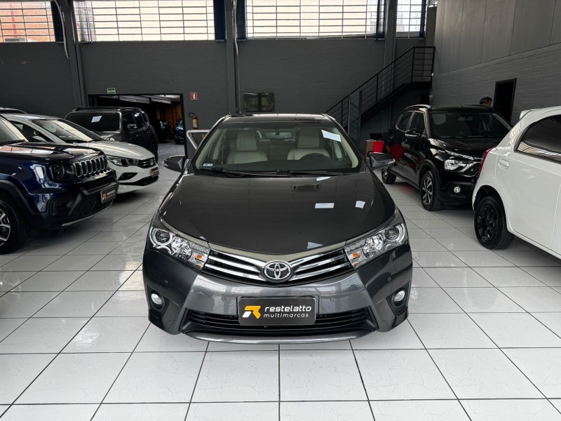 COROLLA 2.0 ALTIS PREMIUM 16V FLEX 4P AUTOMÁTICO - 2017 - CAXIAS DO SUL