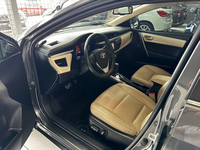 COROLLA 2.0 ALTIS PREMIUM 16V FLEX 4P AUTOMÁTICO - 2017 - CAXIAS DO SUL