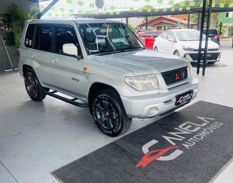 PAJERO TR4 2.0 4X4 16V 131CV GASOLINA 4P AUTOMÁTICO - 2003 - CANELA