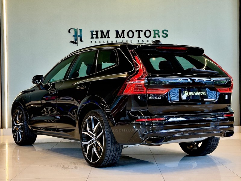 XC60 2.0 T8 POLESTAR ENGINEERED HÍBRIDO 4P AUTOMÁTICO - 2021 - CAXIAS DO SUL
