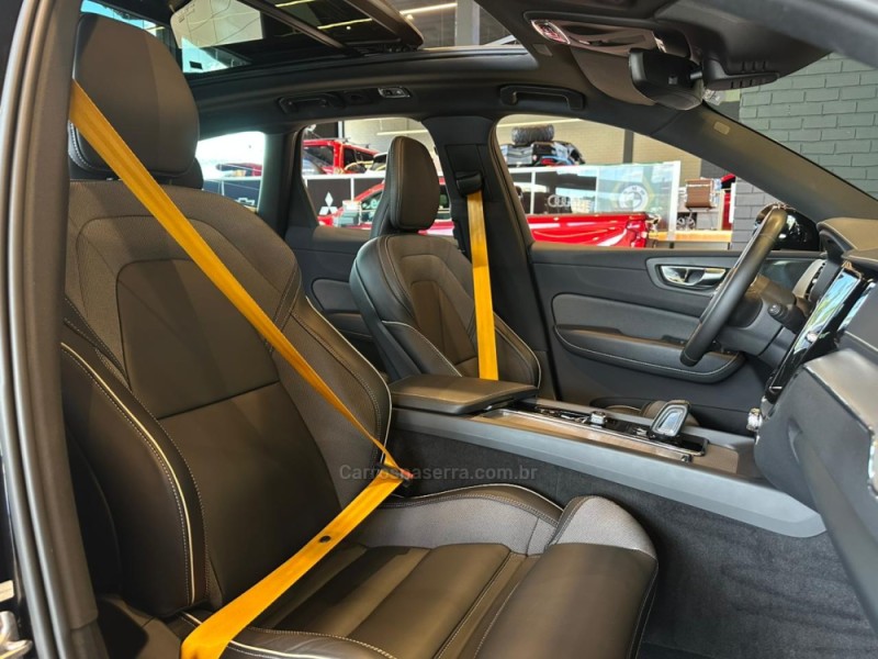 XC60 2.0 T8 POLESTAR ENGINEERED HÍBRIDO 4P AUTOMÁTICO - 2021 - CAXIAS DO SUL