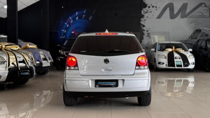 POLO 1.6 MI 8V E-FLEX 4P MANUAL - 2012 - ESTâNCIA VELHA