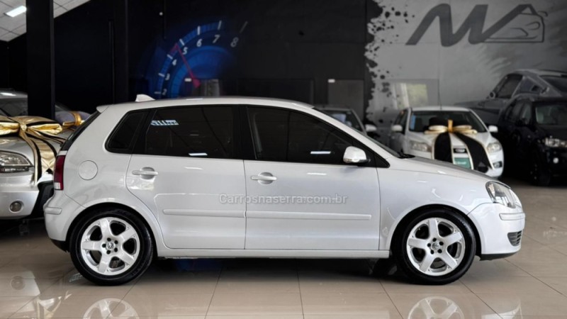 POLO 1.6 MI 8V E-FLEX 4P MANUAL - 2012 - ESTâNCIA VELHA