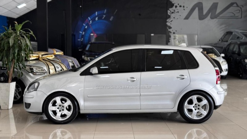 POLO 1.6 MI 8V E-FLEX 4P MANUAL - 2012 - ESTâNCIA VELHA