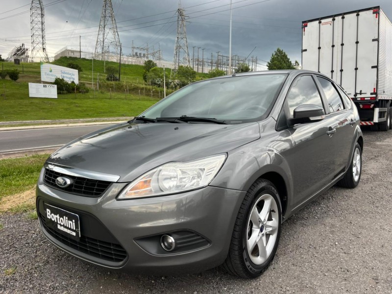 FOCUS 1.6 GLX 8V FLEX 4P MANUAL - 2013 - FARROUPILHA