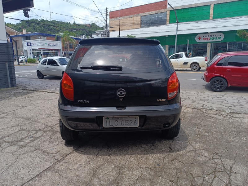 CELTA 1.0 MPFI VHC SUPER 8V GASOLINA 4P MANUAL - 2003 - FLORES DA CUNHA