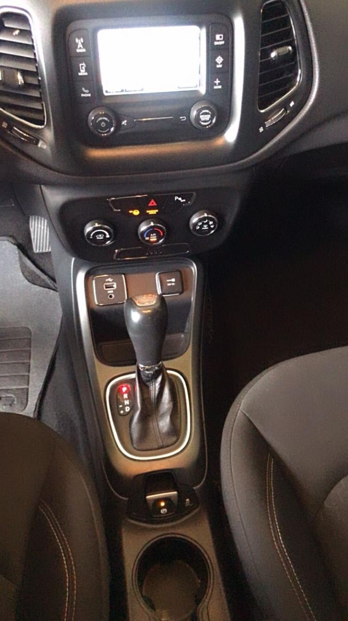 COMPASS 2.0 16V FLEX SPORT AUTOMÁTICO - 2017 - CAXIAS DO SUL