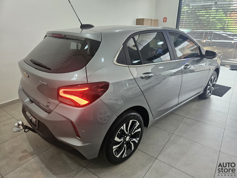 ONIX 1.0 PREMIER II 12V TURBO FLEX 4P AUTOMÁTICO - 2024 - CAXIAS DO SUL