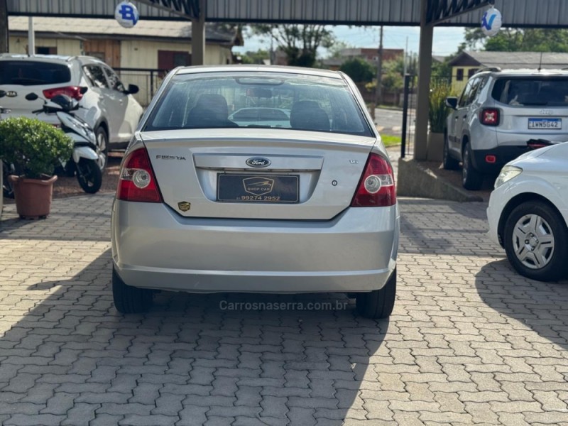 FIESTA 1.6 MPI SEDAN 8V FLEX 4P MANUAL - 2009 - MONTENEGRO