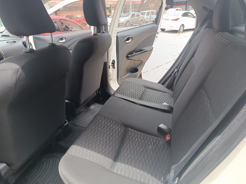 ETIOS CROSS 1.5 16V FLEX 4P MANUAL - 2014 - FLORES DA CUNHA