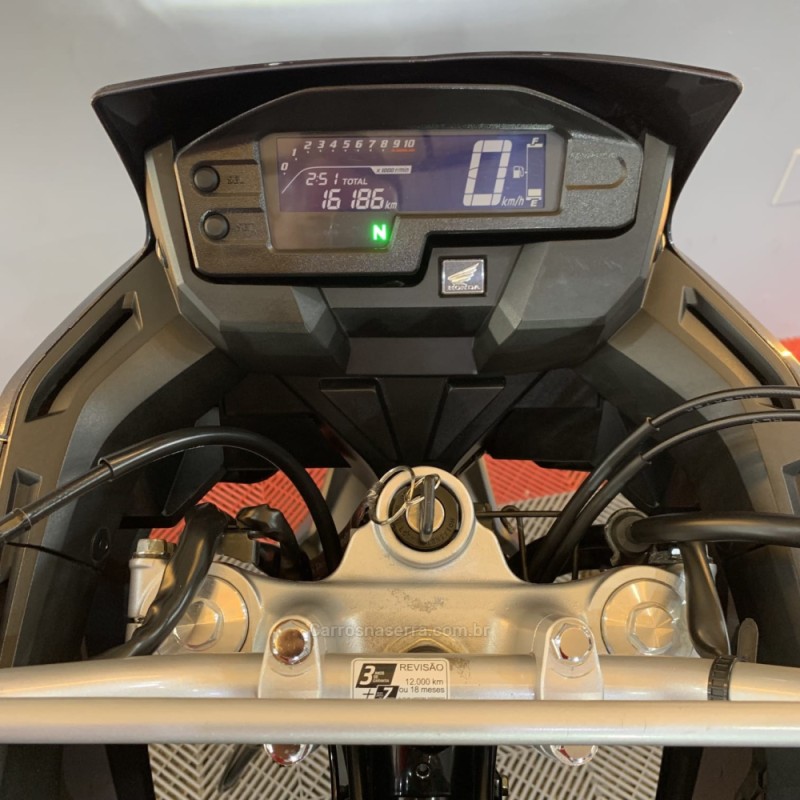 XRE 300 ADVENTURE ABS - 2023 - PORTãO