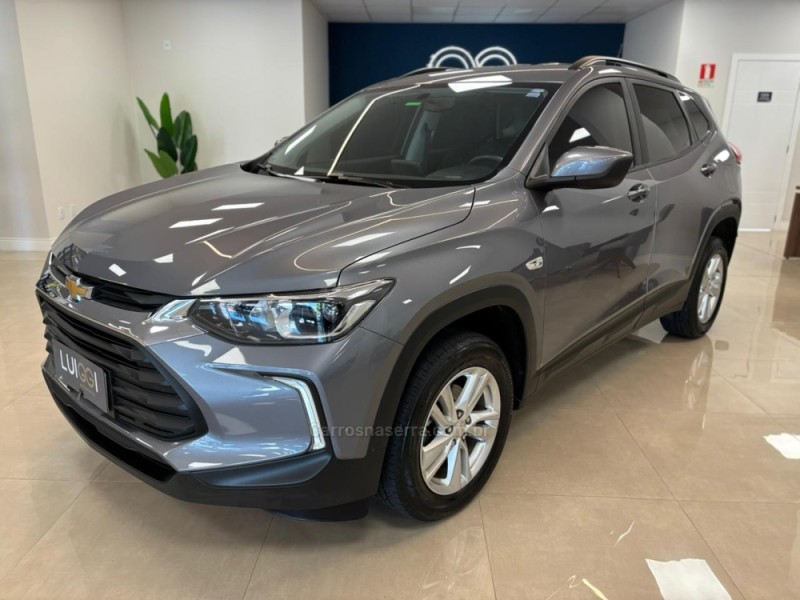 tracker 1.0 12v lt turbo flex 4p automatico 2022 carlos barbosa