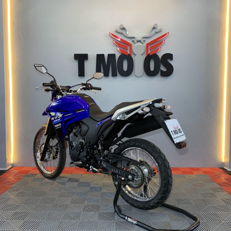 XTZ 250 LANDER - 2024 - PORTãO