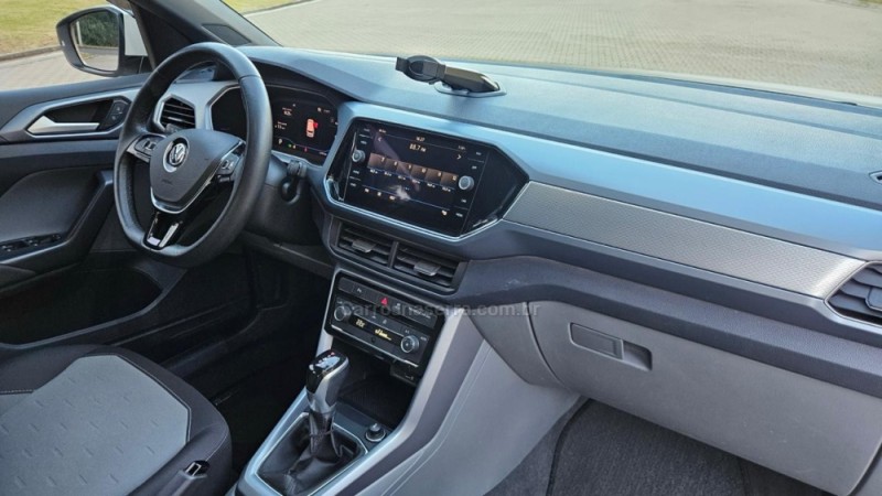 T-CROSS 1.0 COMFORTLINE TSI FLEX 4P AUTOMÁTICO - 2020 - IVOTI