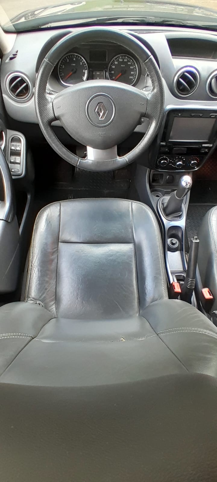 DUSTER 1.6 DYNAMIQUE 4X2 16V FLEX 4P MANUAL - 2015 - ESTâNCIA VELHA