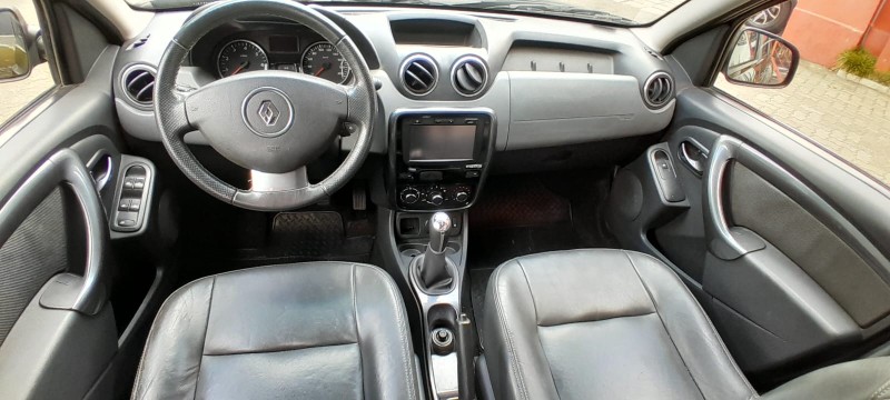 DUSTER 1.6 DYNAMIQUE 4X2 16V FLEX 4P MANUAL - 2015 - ESTâNCIA VELHA