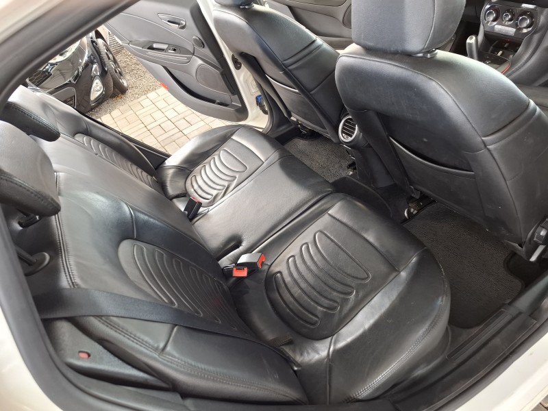 BRAVO 1.8 ESSENCE 16V FLEX 4P AUTOMATIZADO - 2013 - CAXIAS DO SUL