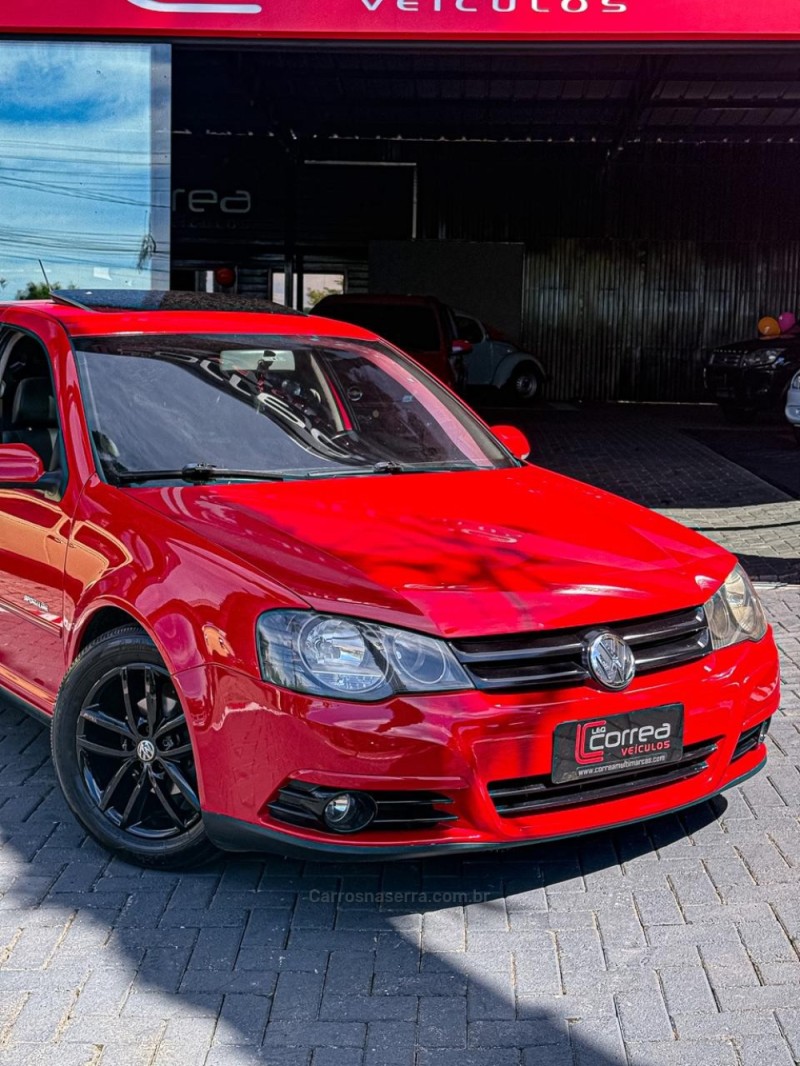 GOLF 1.6 MI SPORTLINE 8V FLEX 4P MANUAL - 2010 - CANELA