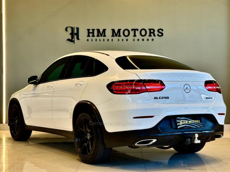 GLC 250 2.0 16V CGI GASOLINA SPORT 4MATIC 9G-TRONIC - 2017 - CAXIAS DO SUL