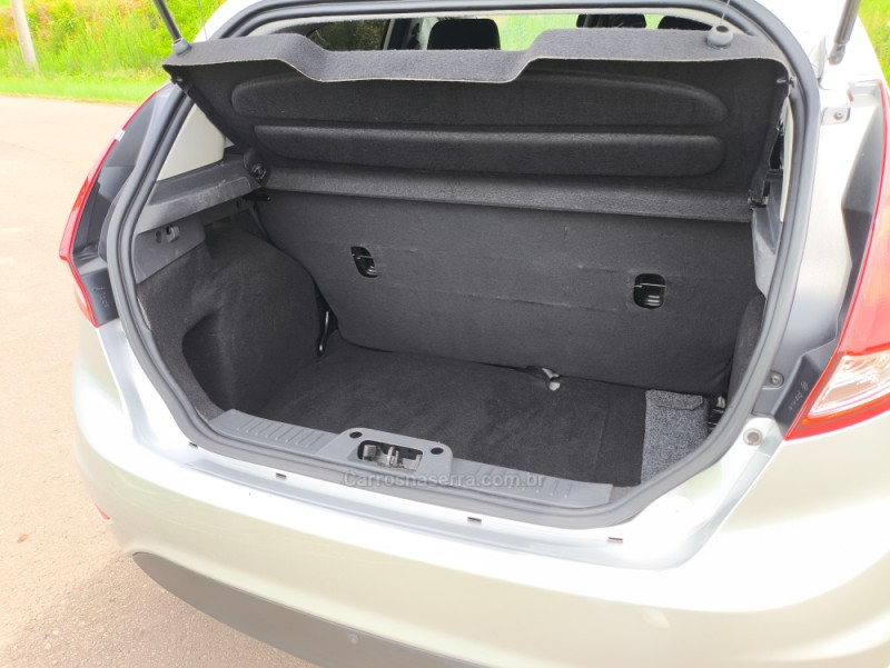 FIESTA 1.6 SE HATCH 16V FLEX 4P AUTOMÁTICO - 2015 - CAXIAS DO SUL