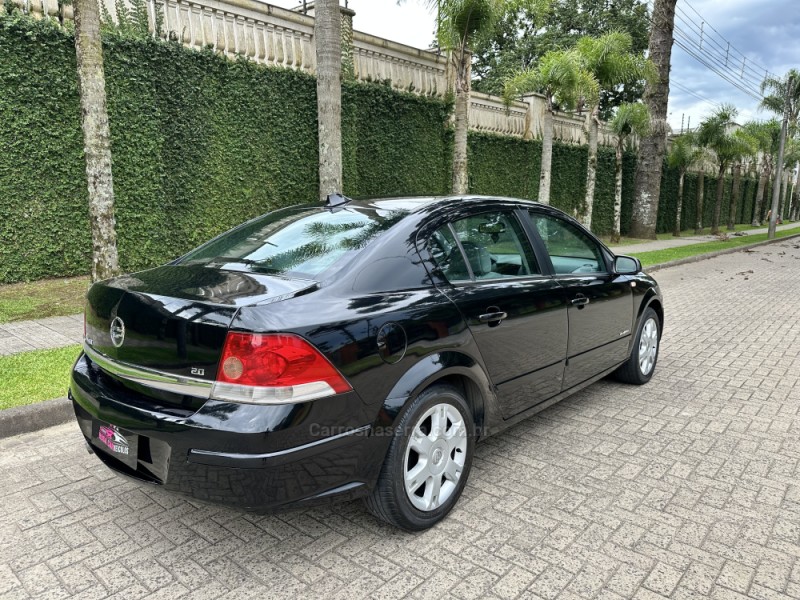 VECTRA 2.0 MPFI ELEGANCE 8V FLEX 4P MANUAL - 2006 - CAXIAS DO SUL