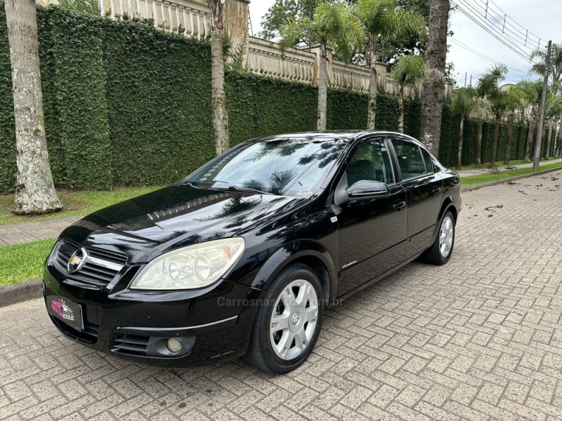 VECTRA 2.0 MPFI ELEGANCE 8V FLEX 4P MANUAL