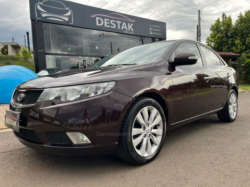 cerato 1.6 sx2 16v gasolina 4p automatico 2011 dois irmaos