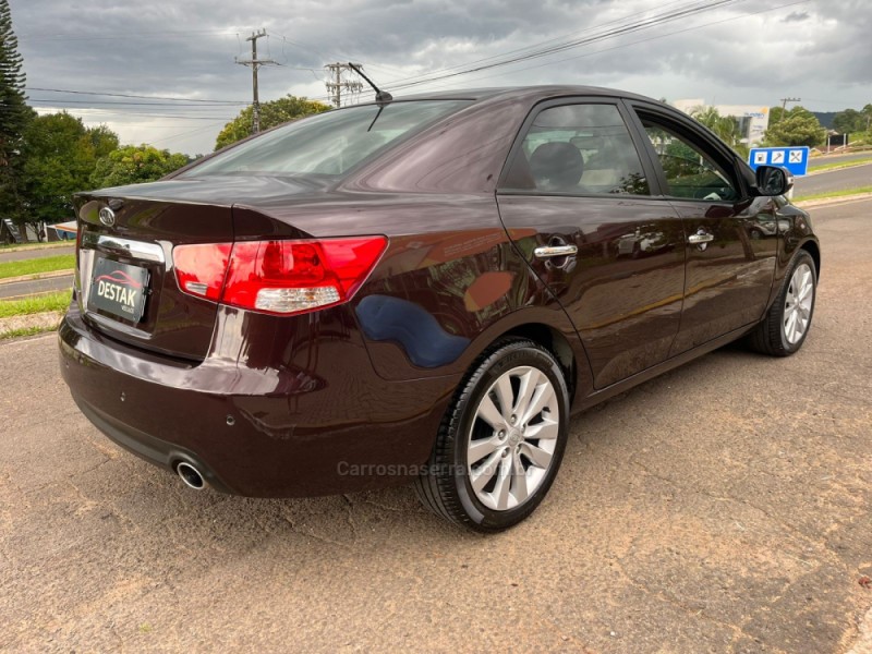 CERATO 1.6 SX2 16V GASOLINA 4P AUTOMÁTICO - 2011 - DOIS IRMãOS