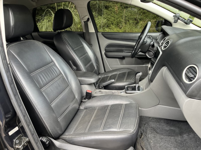 FOCUS 2.0 GLX SEDAN 16V GASOLINA 4P AUTOMÁTICO - 2012 - NOVA BASSANO